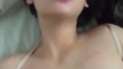 Teman Wanita Menggoda – awek melayu gersang gf sangap