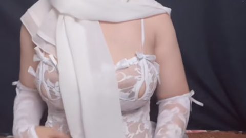 Hijab of the Bride Rocking on the Bed- Babe Porn feat. Biancaid - xHamster